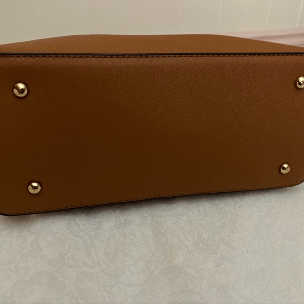 Kate Spade Purse - Picture 4 of 6